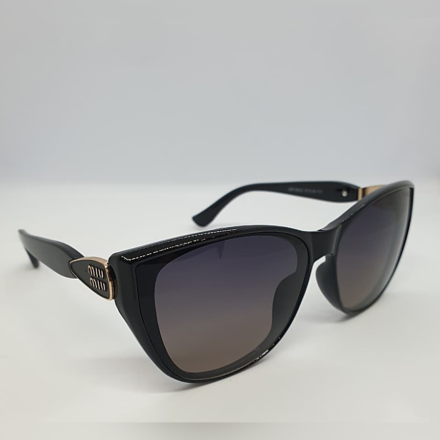 MIU MIU #8 · Black — MIU MIU