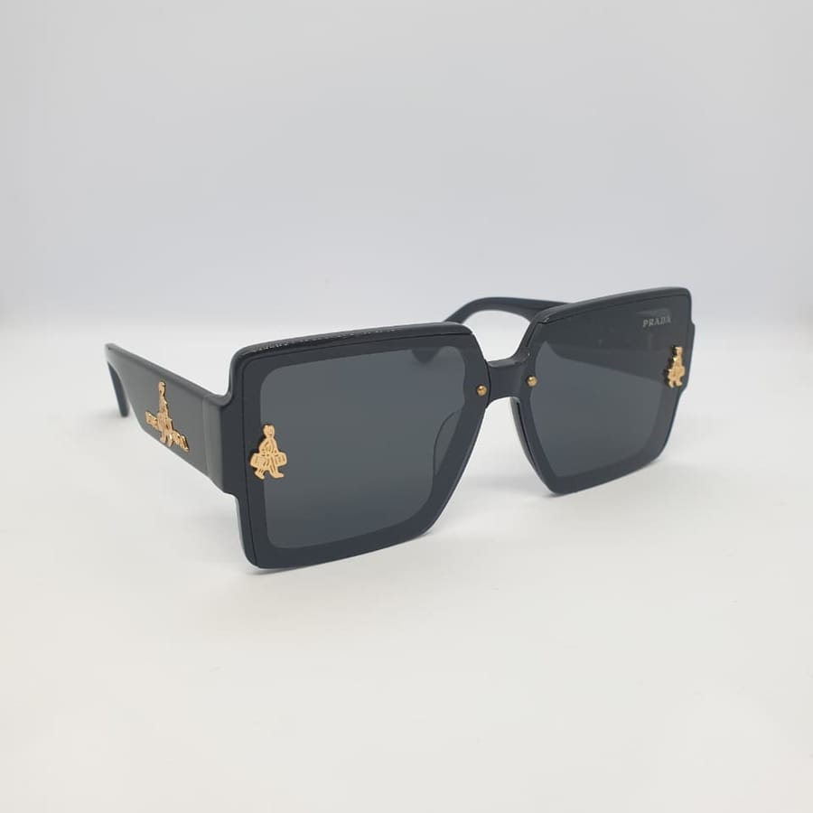 L V 2 — Louis Vuitton cylone